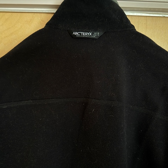 Arc'teryx Gamma MX Jacket in Gray with cool green accent details! - Picture 9 of 16